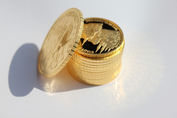 gold-coin-1061726_1920-1