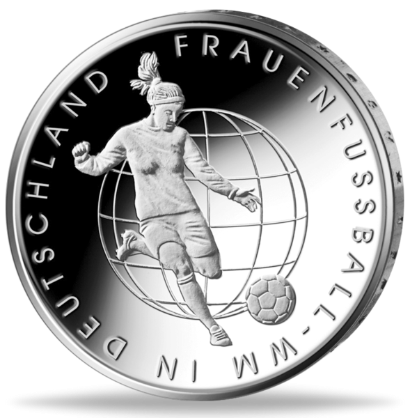 10 Euro Frauenfußball-WM in Deutschland - Münze Vorderansicht