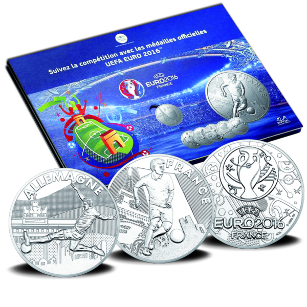 UEFA Sammelalbum inklusive 24 Medaillen - Album mit 3 Medaillen
